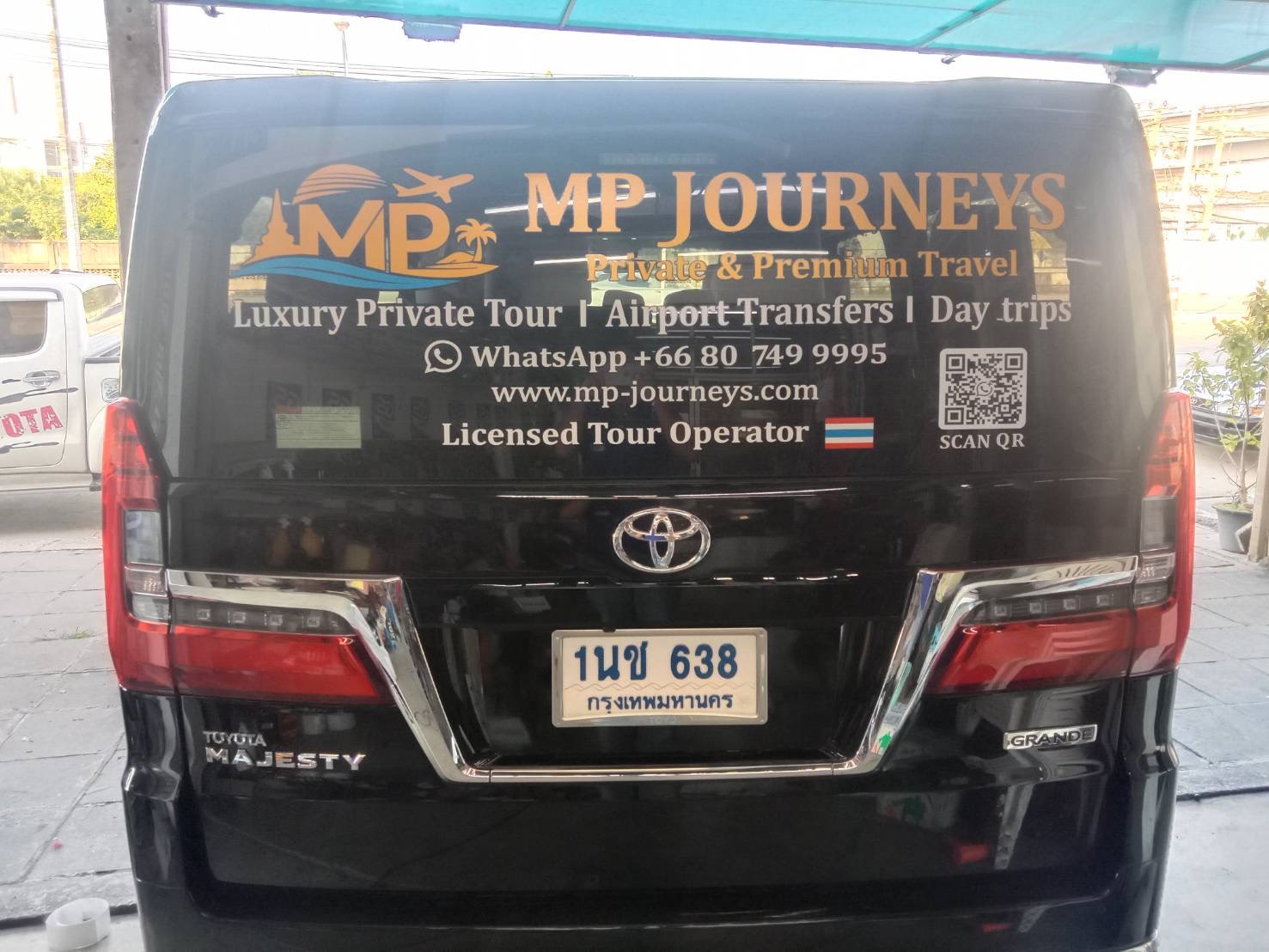 Majesty Grande VIP van